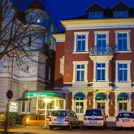 Hotel Hanseatic Lubeck Exterior photo